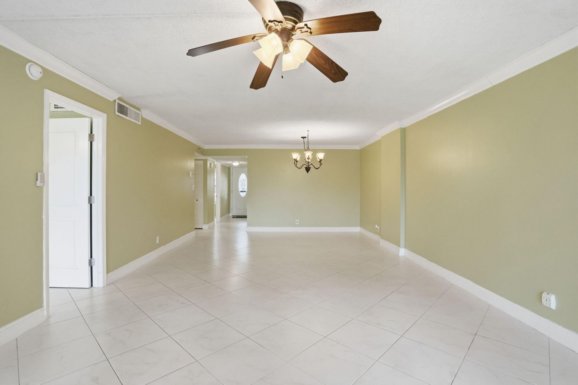 1629 Riverview Road, Unit 117, Deerfield Beach, FL 33441 Photo