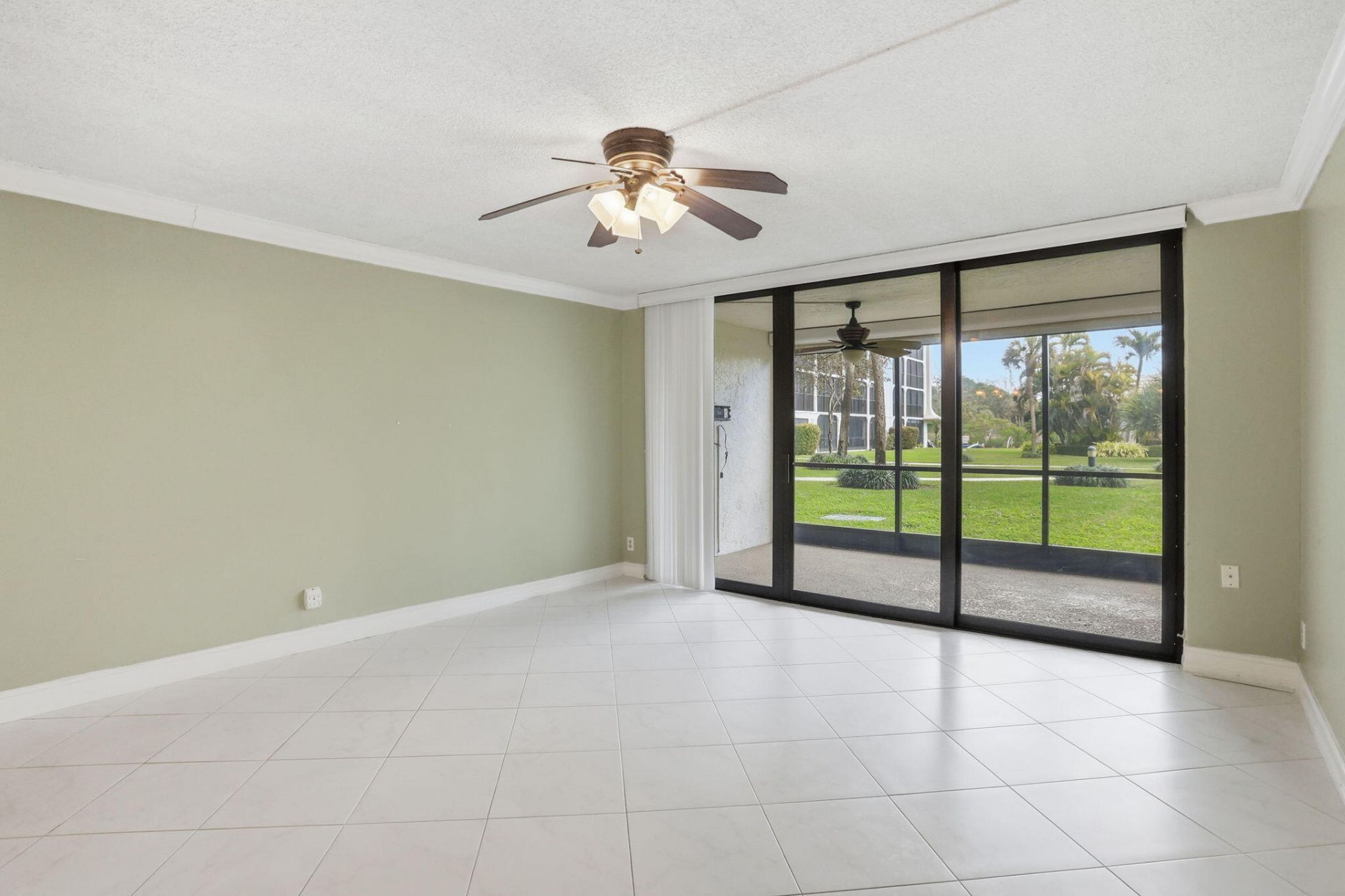 1629 Riverview Road, Unit 117, Deerfield Beach, FL 33441 Photo