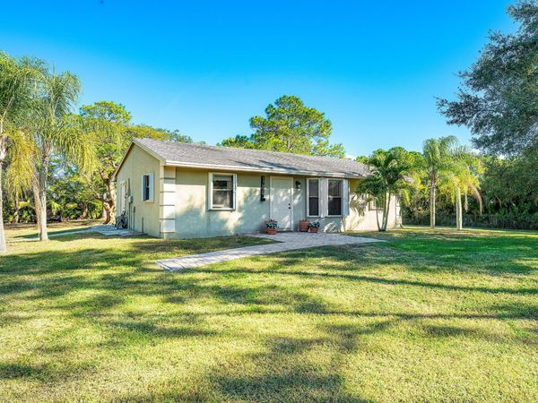 17929 88th Road N, Loxahatchee, FL 33470