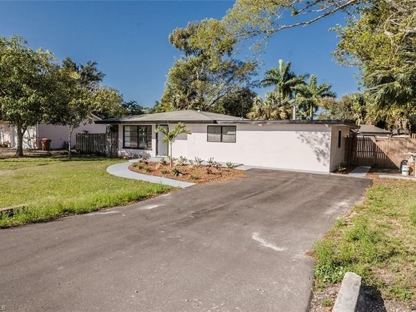 4330 Deleon ST , FORT MYERS, FL 33901