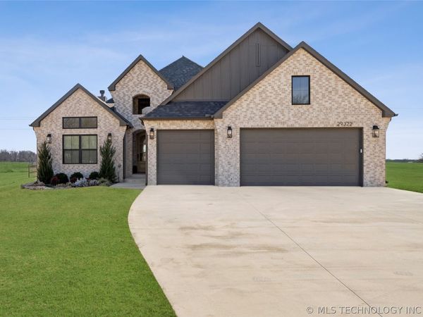 29322 E 106th Street S, Coweta, OK 74429