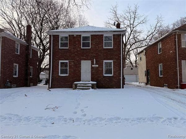 14823 Heyden Street W, Detroit, MI 48223
