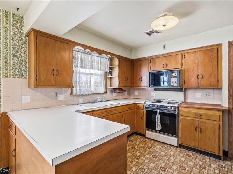 3847 Daytona Drive, Austintown, OH 44515 Photo 11