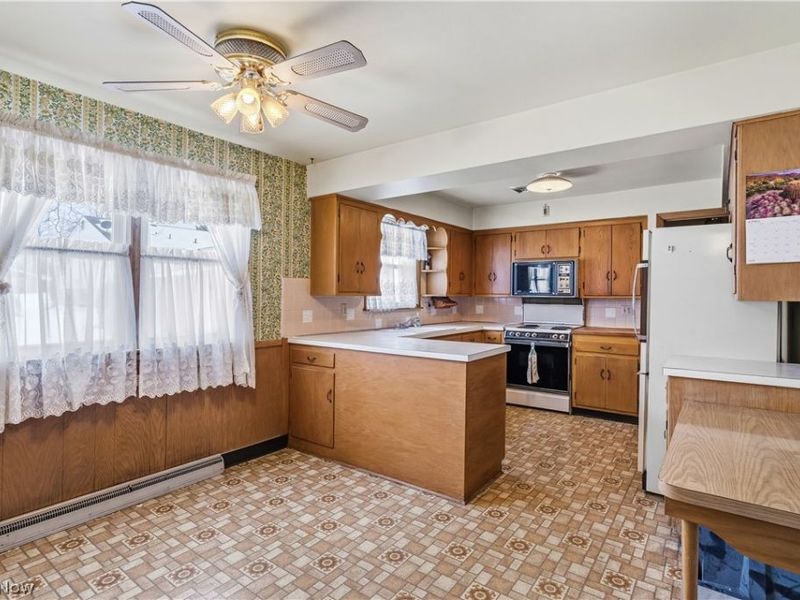 3847 Daytona Drive, Austintown, OH 44515 Photo 9