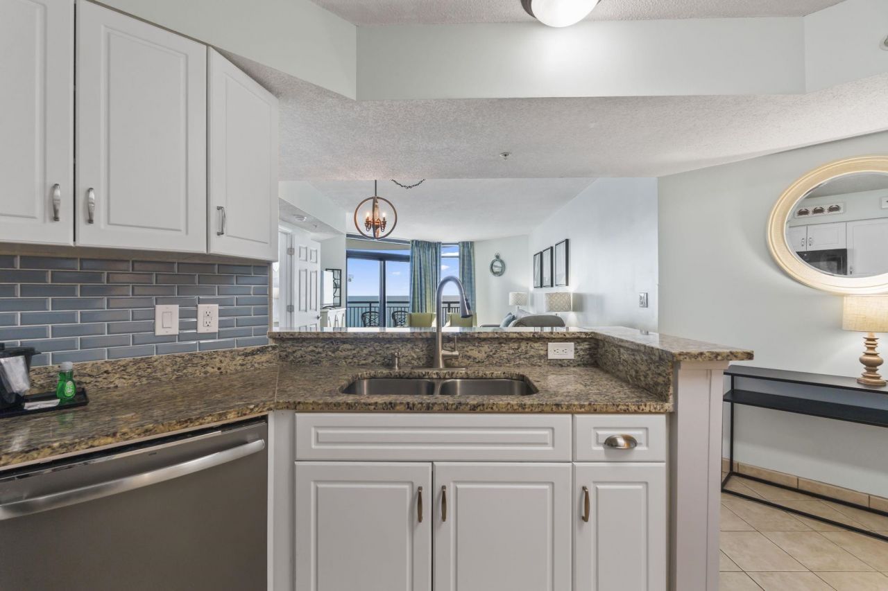 3000 N Ocean Blvd. Photo 16