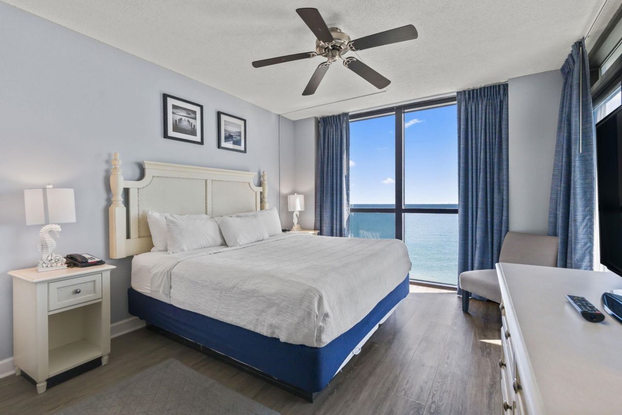 3000 N Ocean Blvd. Photo 18