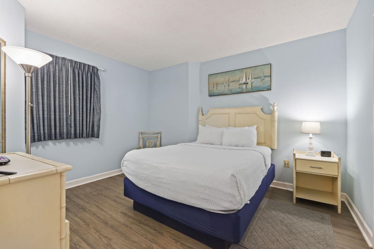 3000 N Ocean Blvd. Photo 25