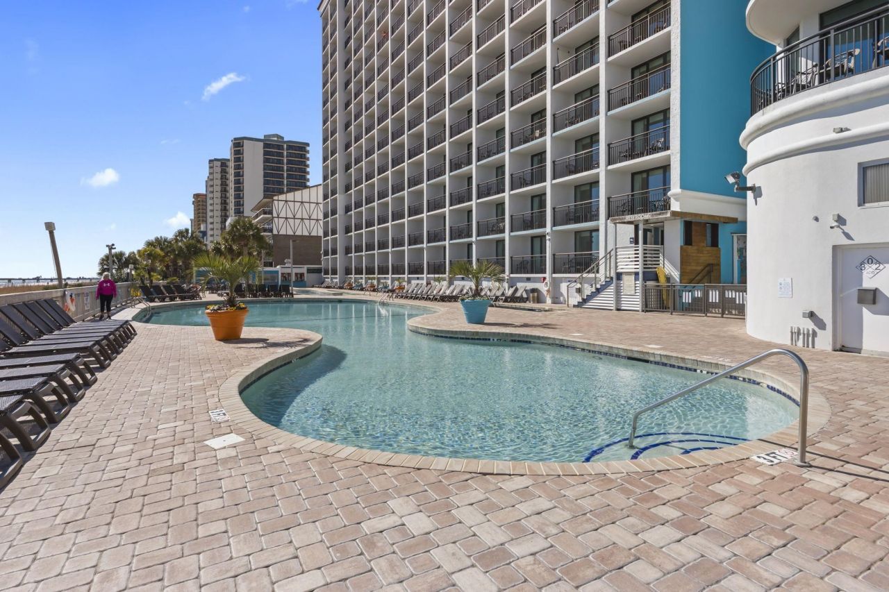 3000 N Ocean Blvd. Photo 31