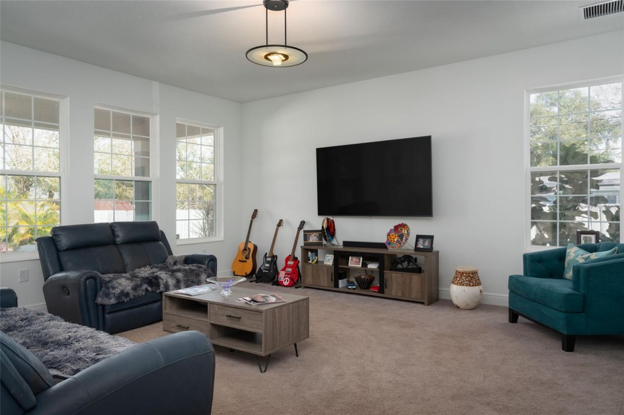 4111 4th Avenue N, Saint Petersburg, FL 33713 Photo