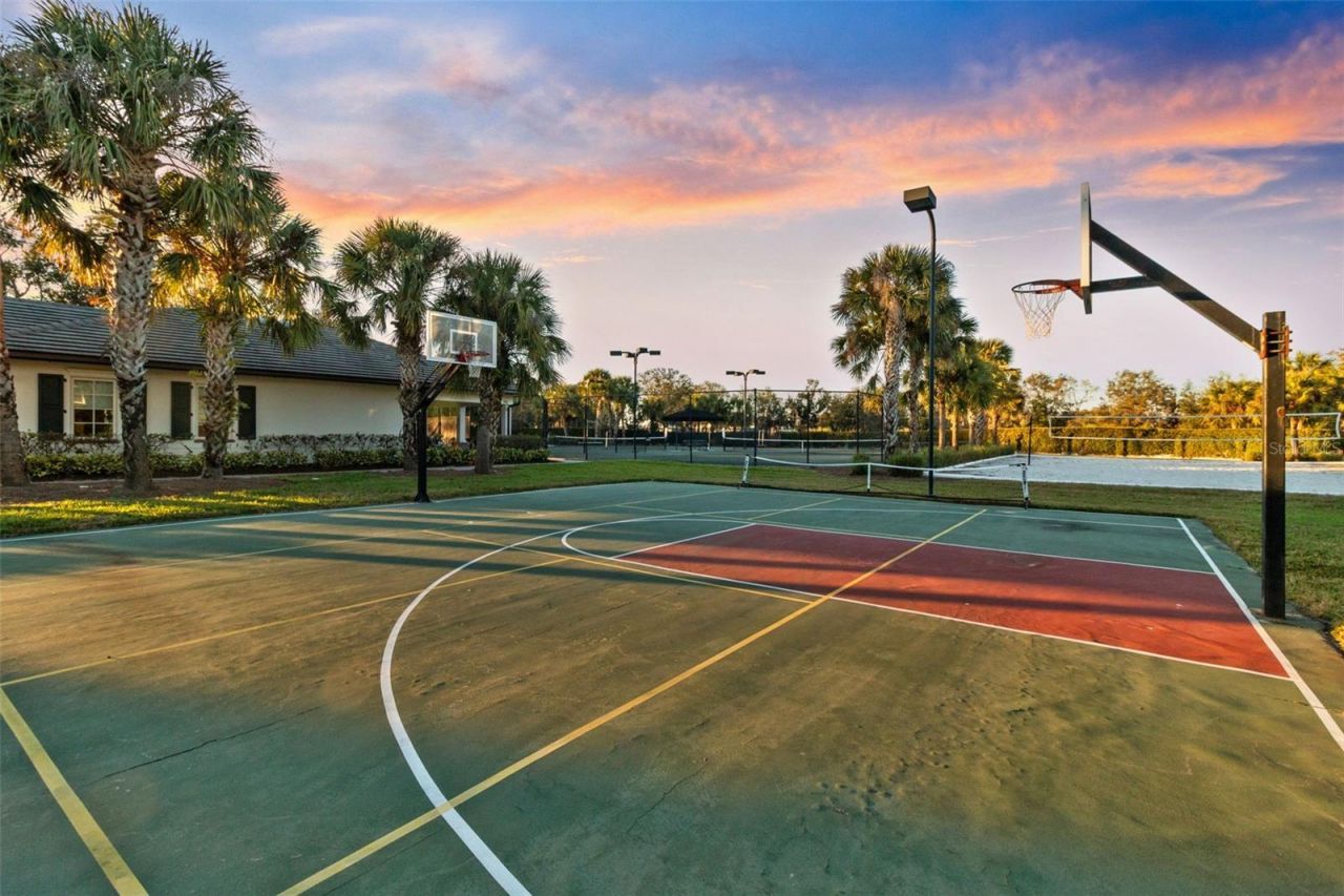 8853 Colonels Court, Sarasota, FL 34240 Photo