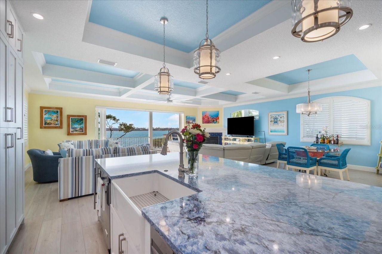 12917 42nd Terrace W, Cortez, FL 34215 Photo