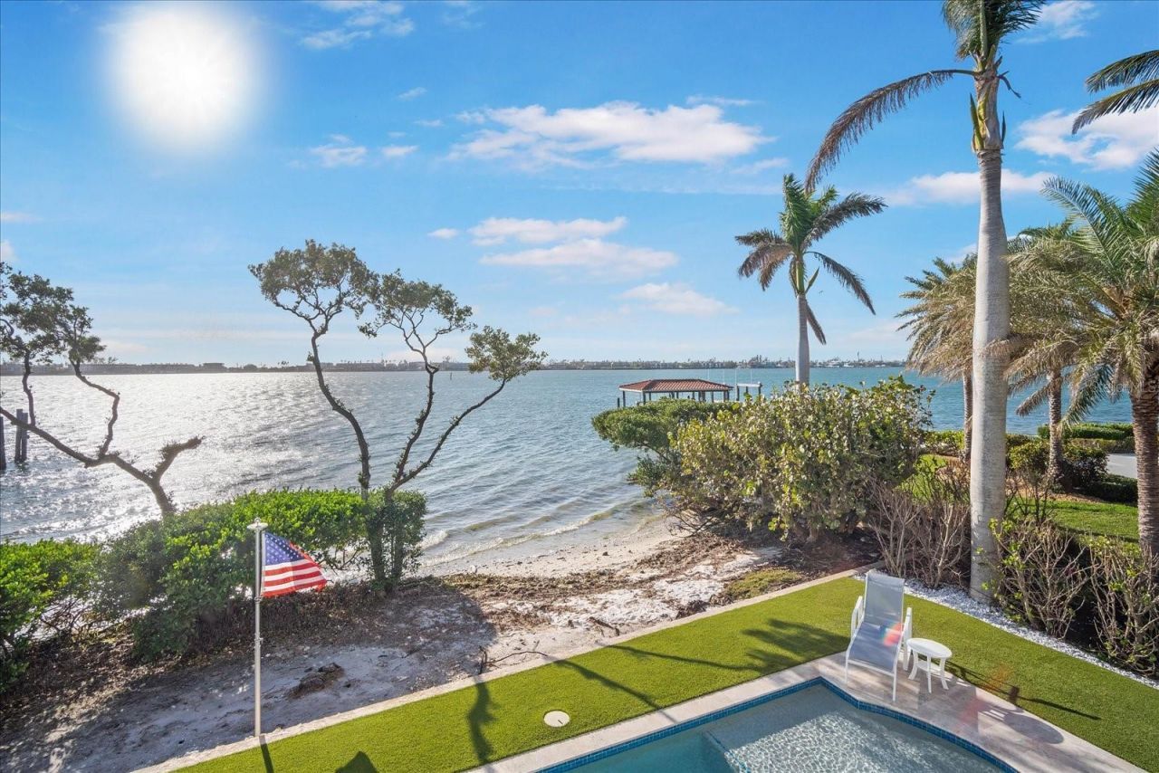 12917 42nd Terrace W, Cortez, FL 34215 Photo