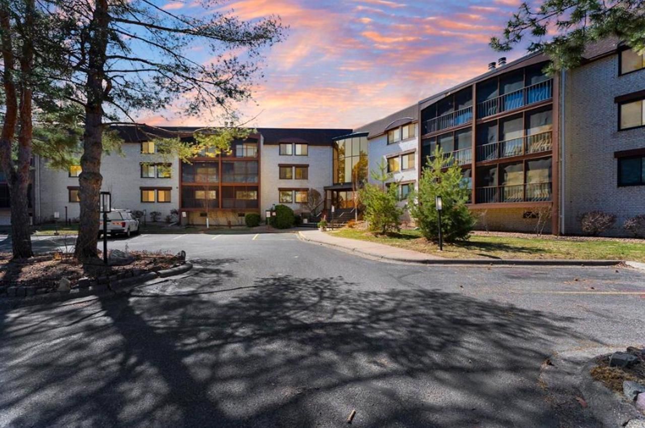 4710 58th Avenue N, Unit 303, Crystal, MN 55429 Main Photo