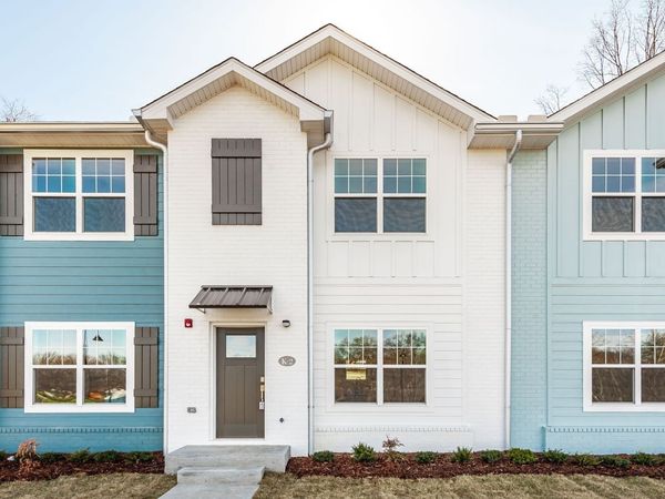 1136 Lock 4 Road, Unit K-4, Gallatin, TN 37066