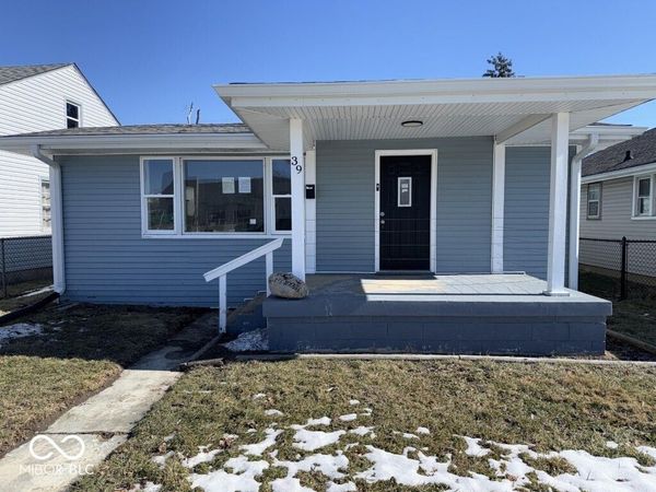39 N 18th Avenue , Beech Grove, IN 46107