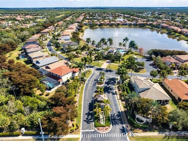 8306 Sumner AVE, FORT MYERS, FL 33908
