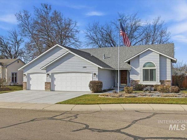 2499 N Lark Ave, Meridian, ID 83646