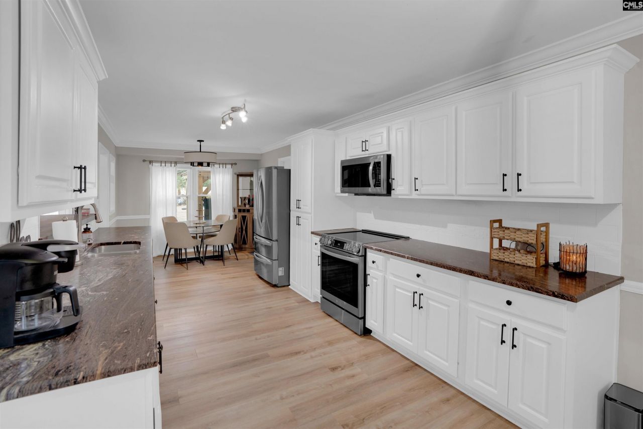 1408 Brookview Road Photo 12