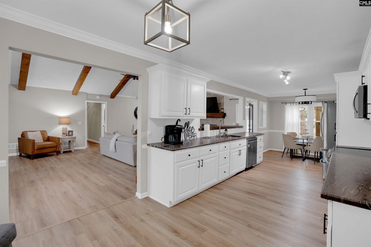 1408 Brookview Road Photo 14