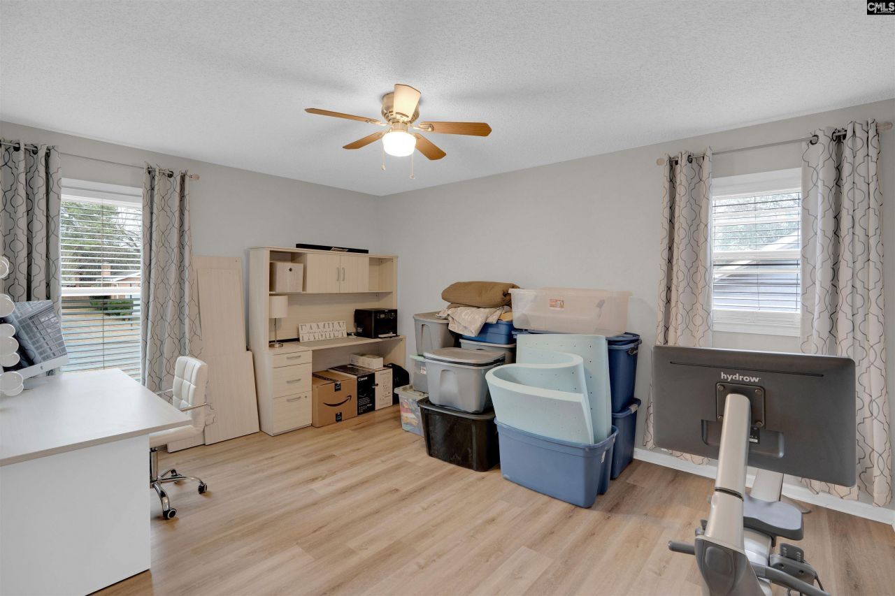 1408 Brookview Road Photo 24