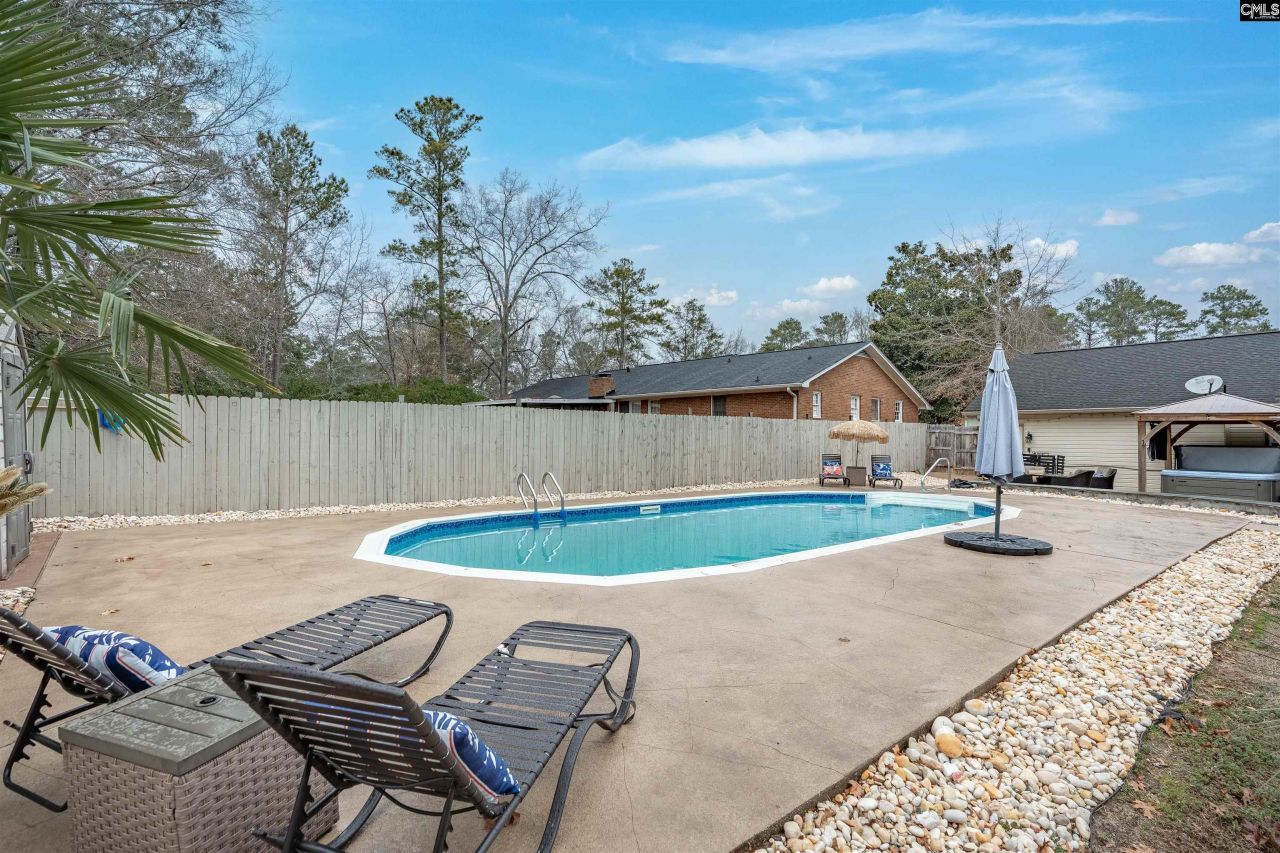 1408 Brookview Road Photo 33