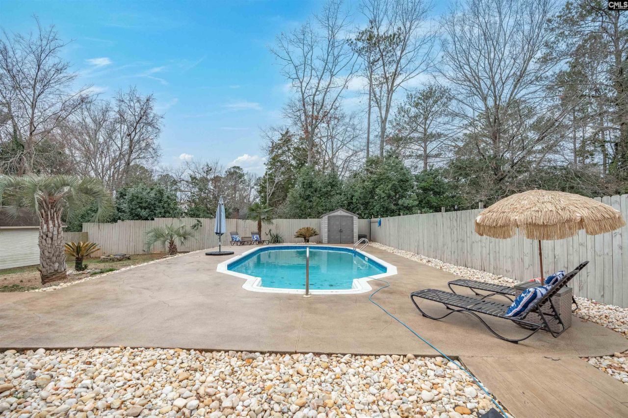 1408 Brookview Road Photo 35