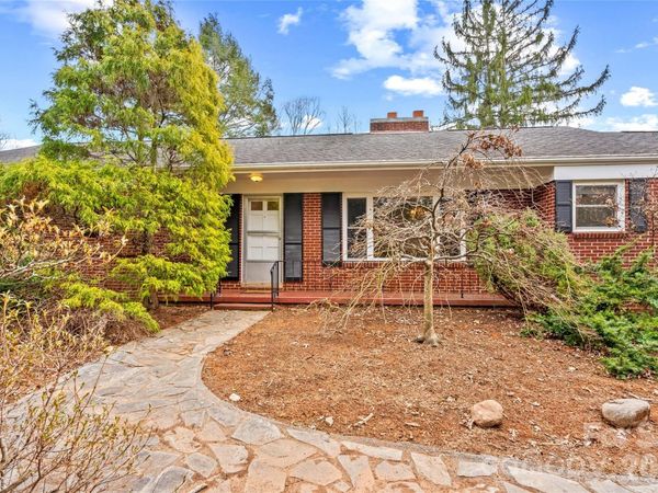 474 N Main Street , Mars Hill, NC 28754