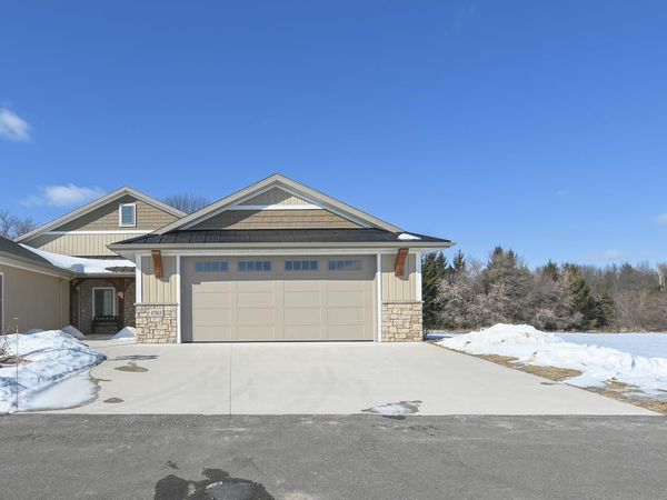 2765 COUNTY ROAD EE, Abrams, WI 54101