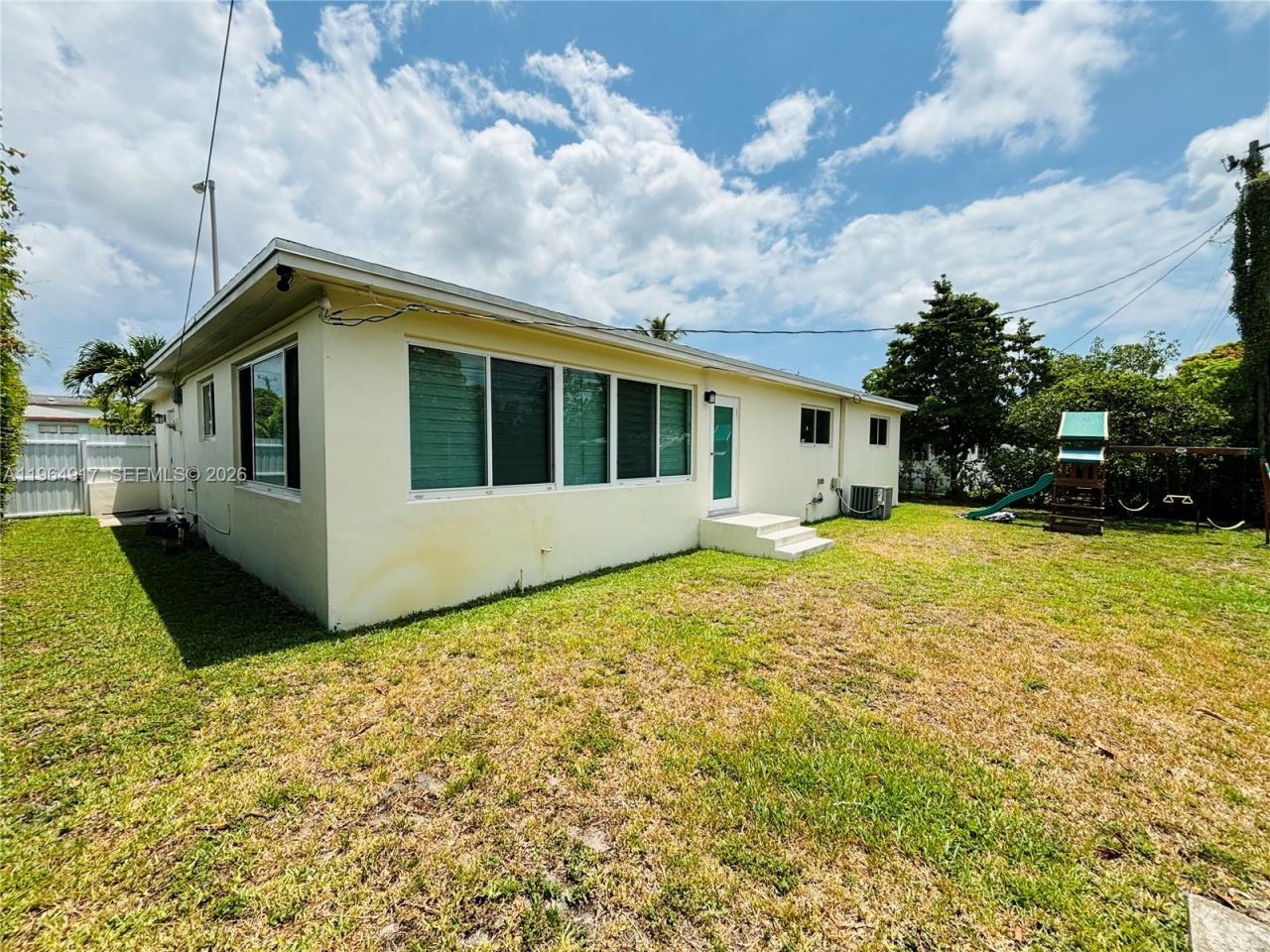 30 NE 125th St, North Miami, FL 33161 Photo