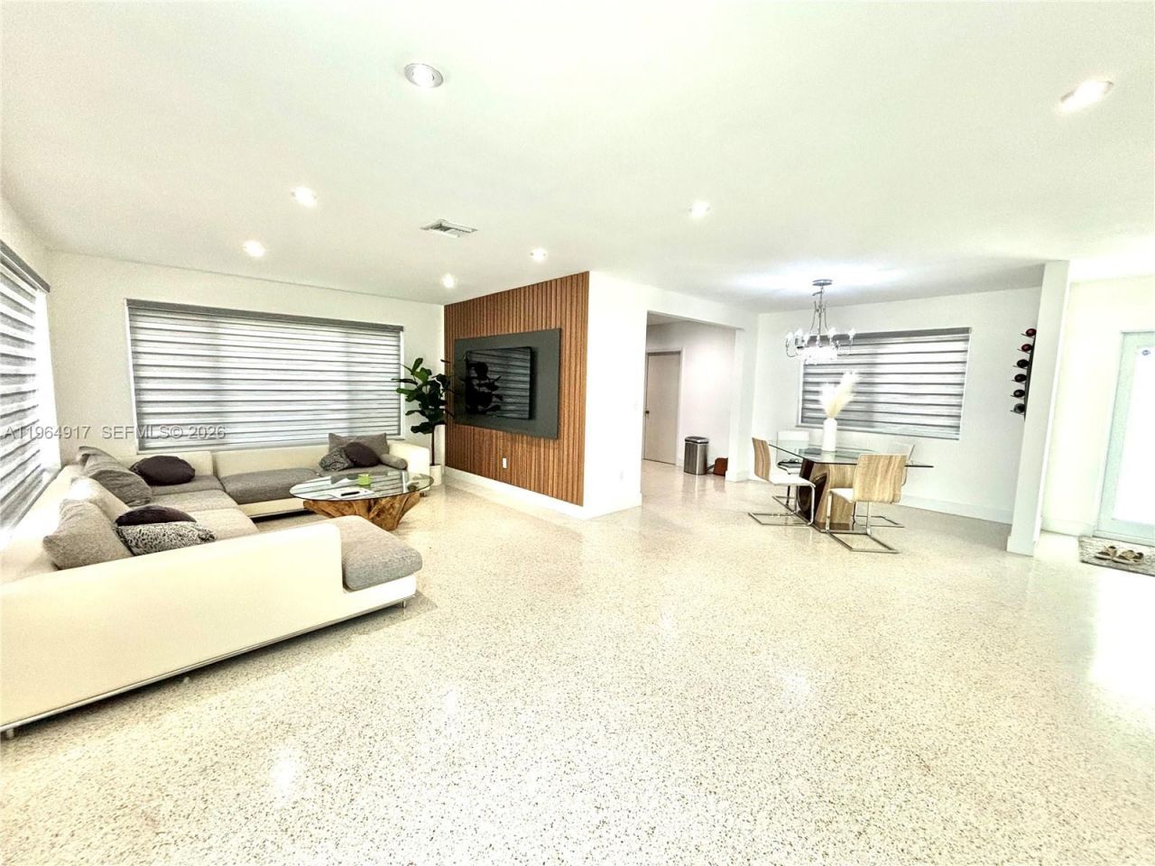 30 NE 125th St, North Miami, FL 33161 Photo