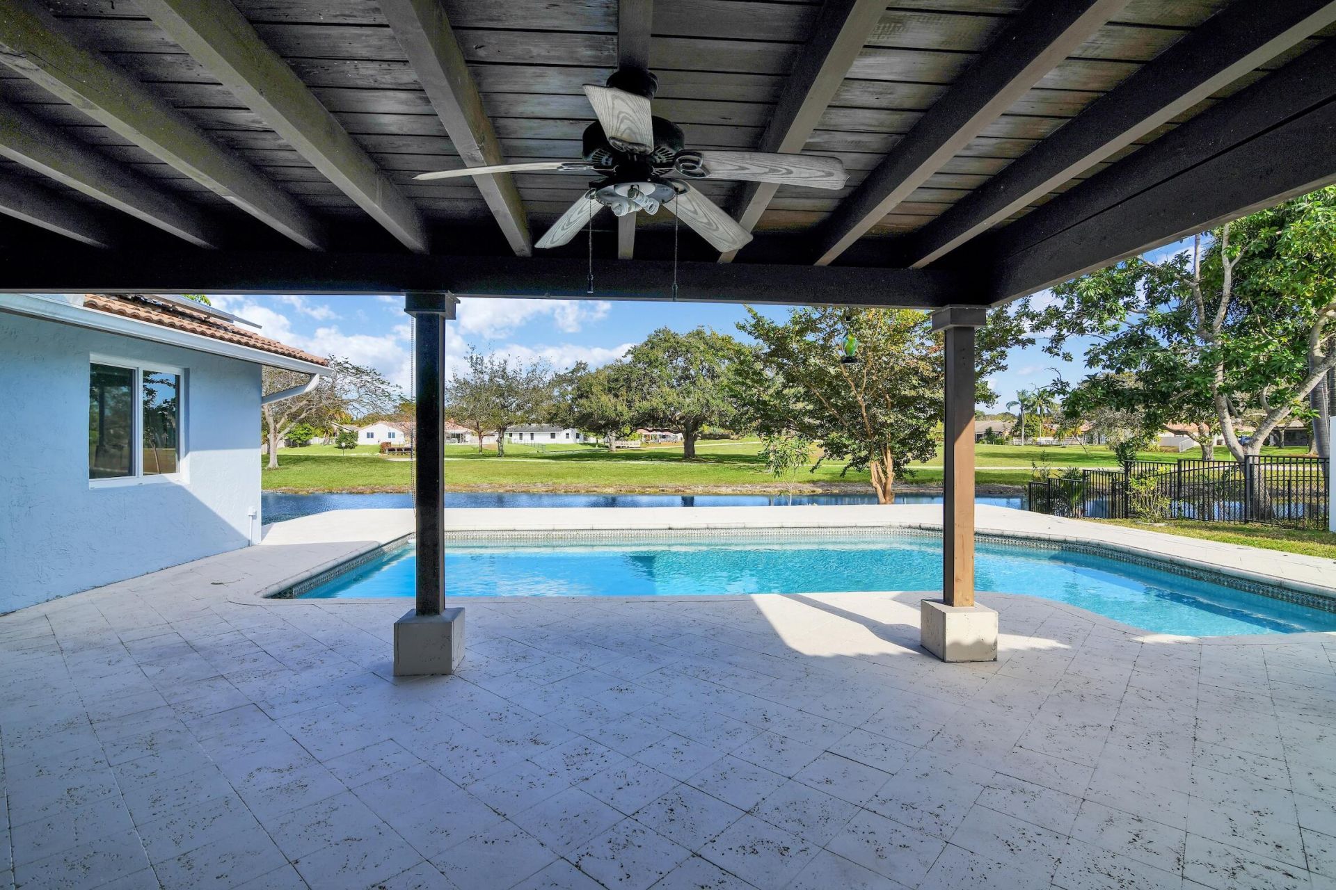 1380 NW 93rd Terrace, Plantation, FL 33322 Photo