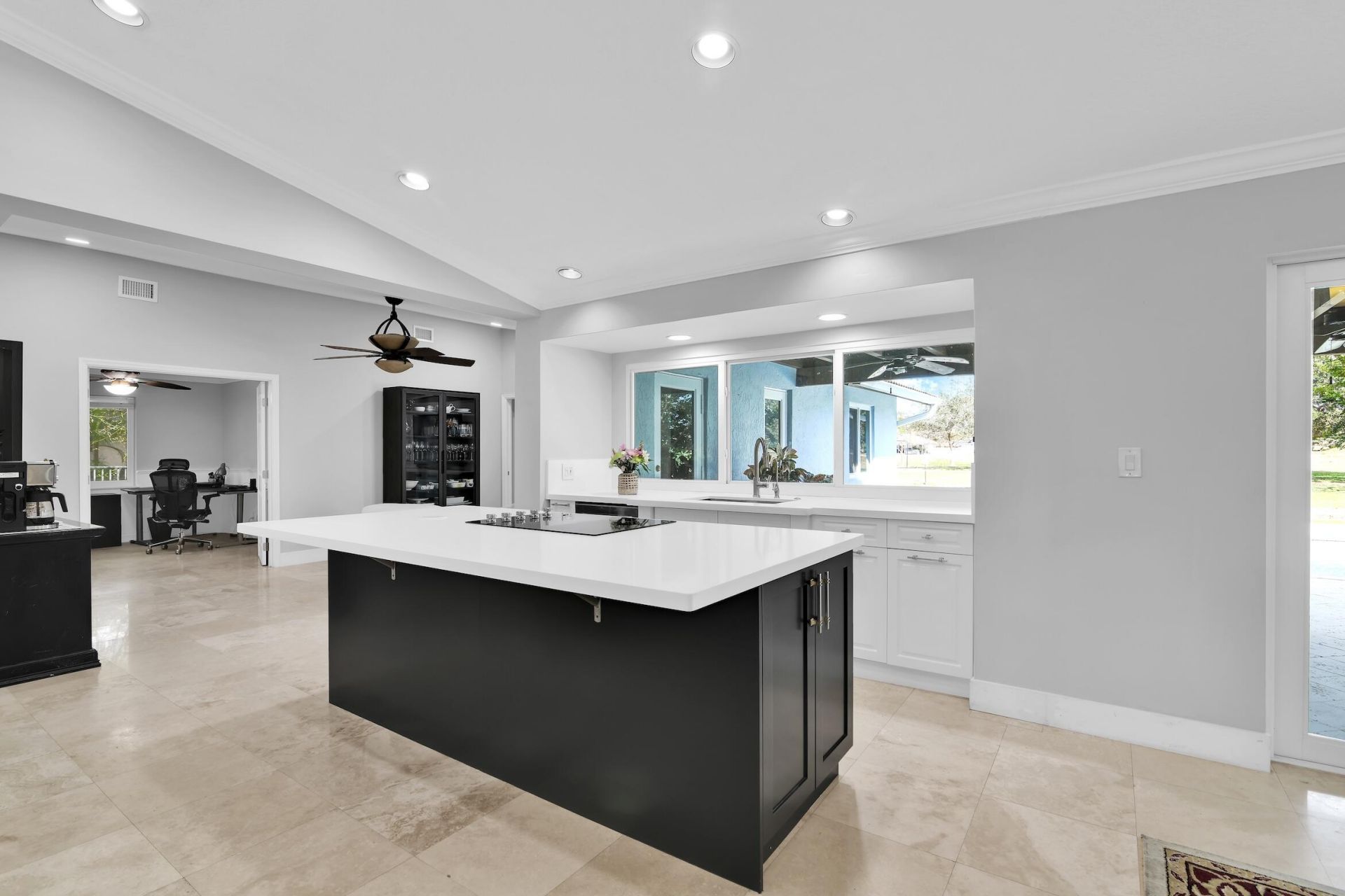 1380 NW 93rd Terrace, Plantation, FL 33322 Photo