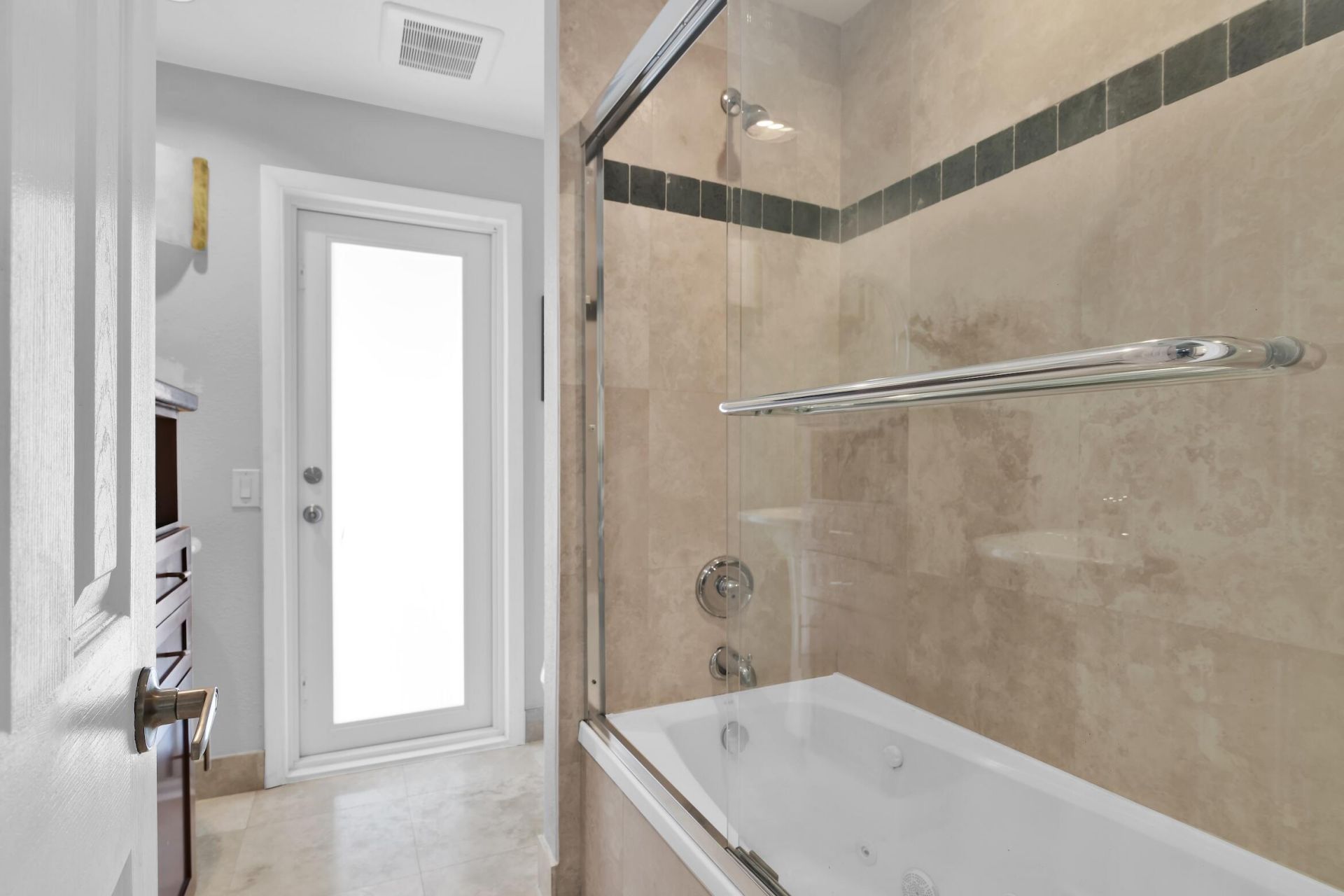 1380 NW 93rd Terrace, Plantation, FL 33322 Photo