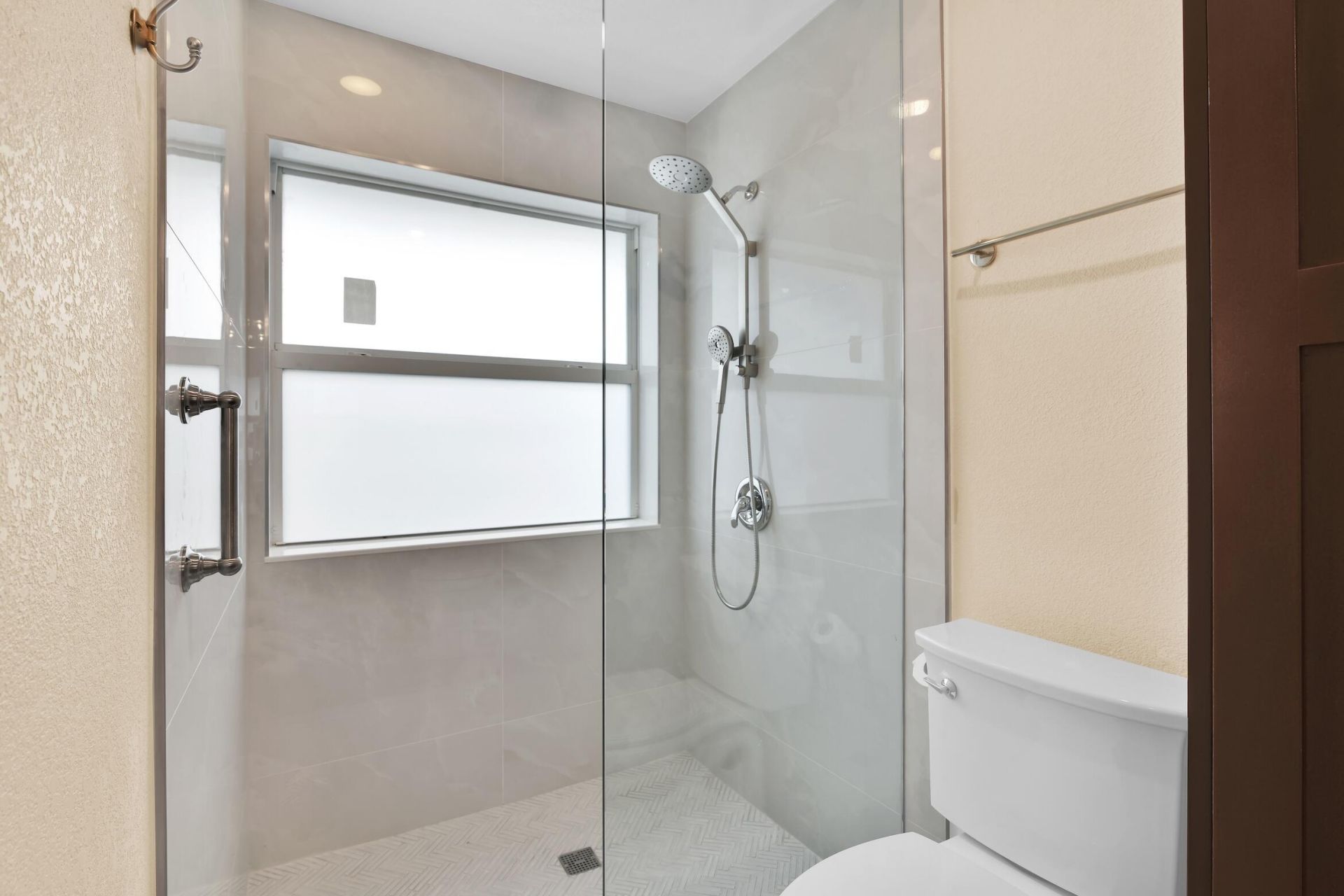 1380 NW 93rd Terrace, Plantation, FL 33322 Photo