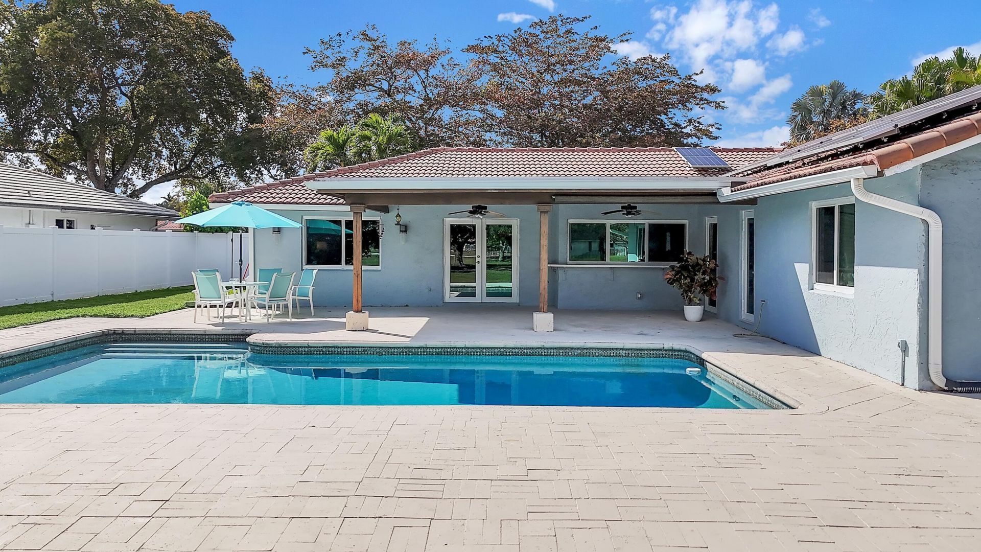 1380 NW 93rd Terrace, Plantation, FL 33322 Photo