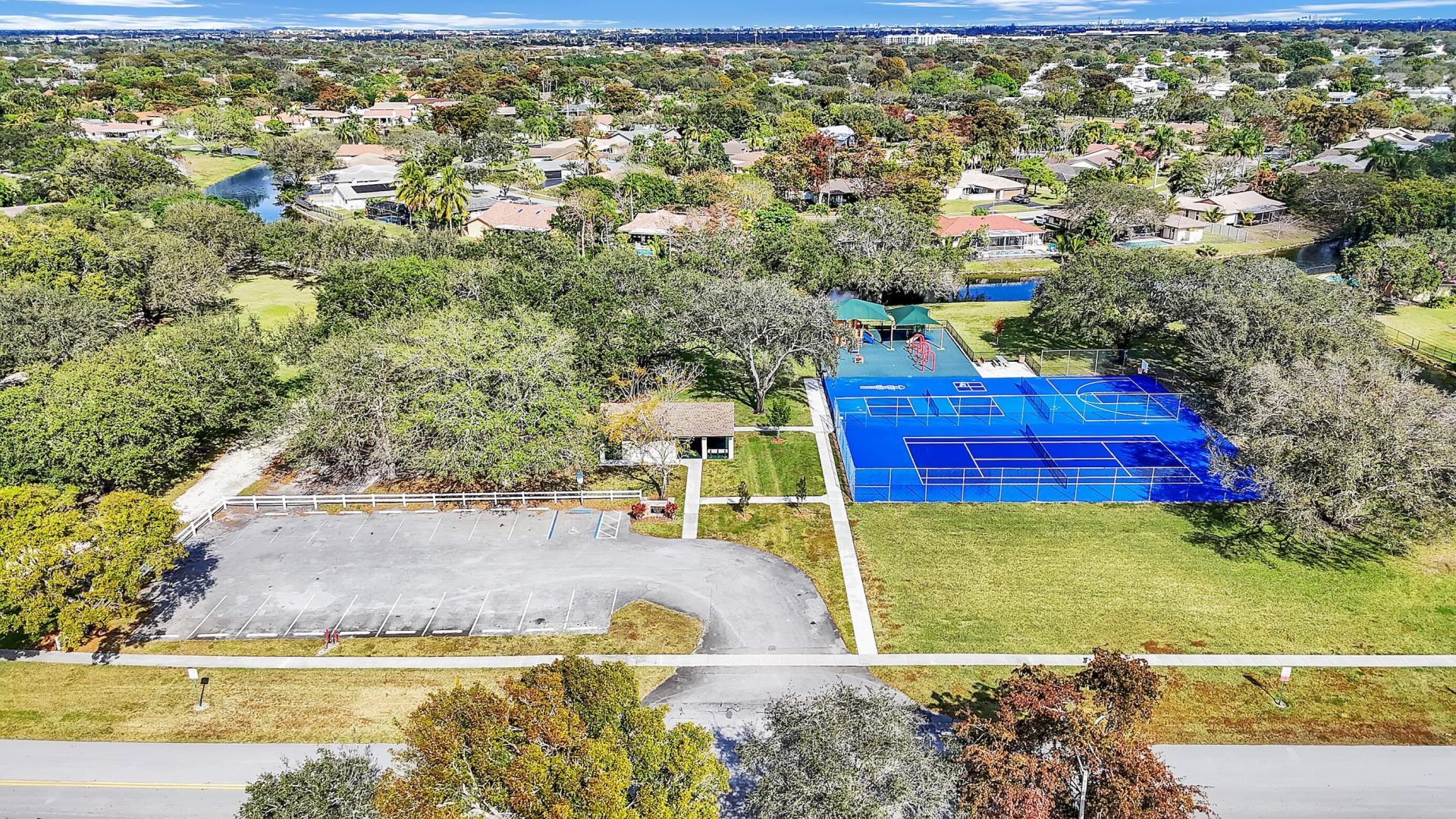 1380 NW 93rd Terrace, Plantation, FL 33322 Photo