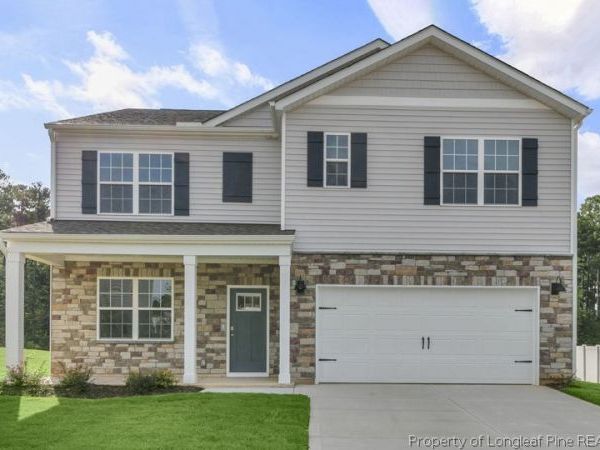 1034 Misty Creek Drive, Aberdeen, NC 28315