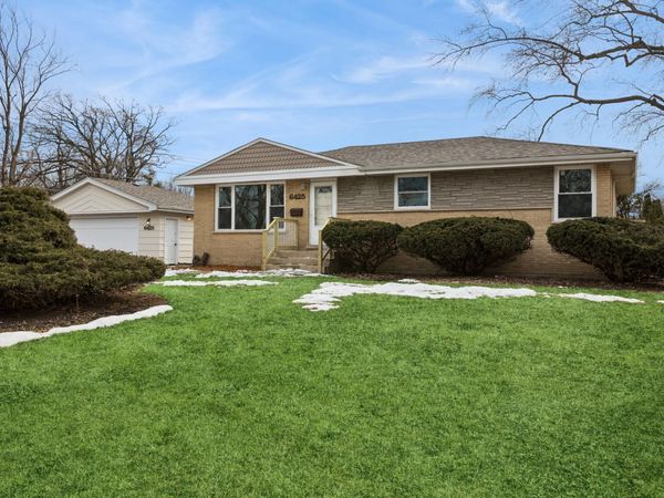 6425 177th Street, Tinley Park, IL 60477