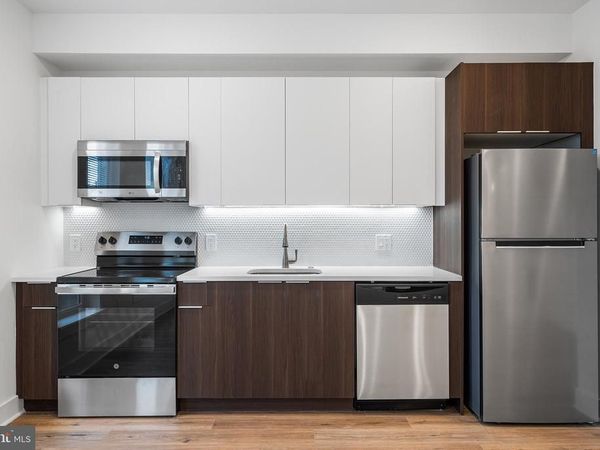 4324 LANCASTER AVENUE, Unit 204, PHILADELPHIA, PA 19104