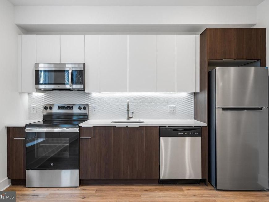 4324 Lancaster Avenue, Unit 204, Philadelphia, PA 19104 Main Photo