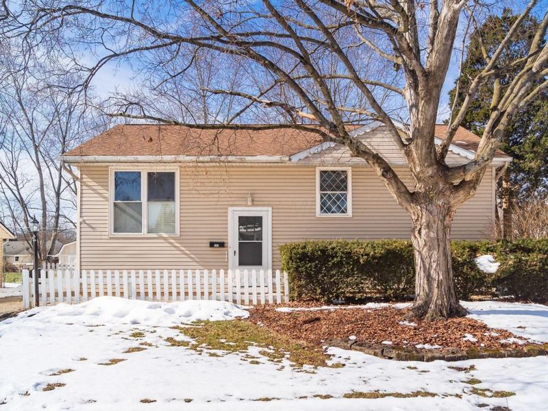 209 Prince Of Wales Drive, Columbus, OH 43230 Photo 2