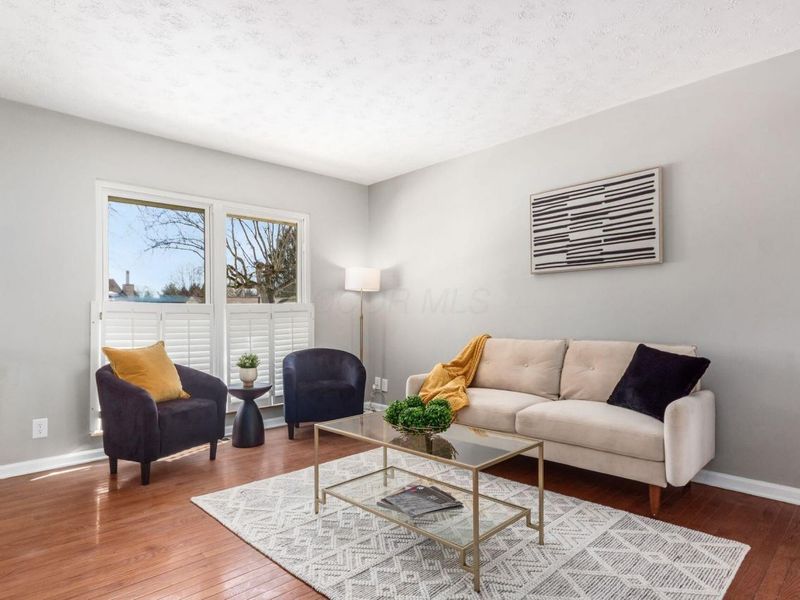 209 Prince Of Wales Drive, Columbus, OH 43230 Photo 6