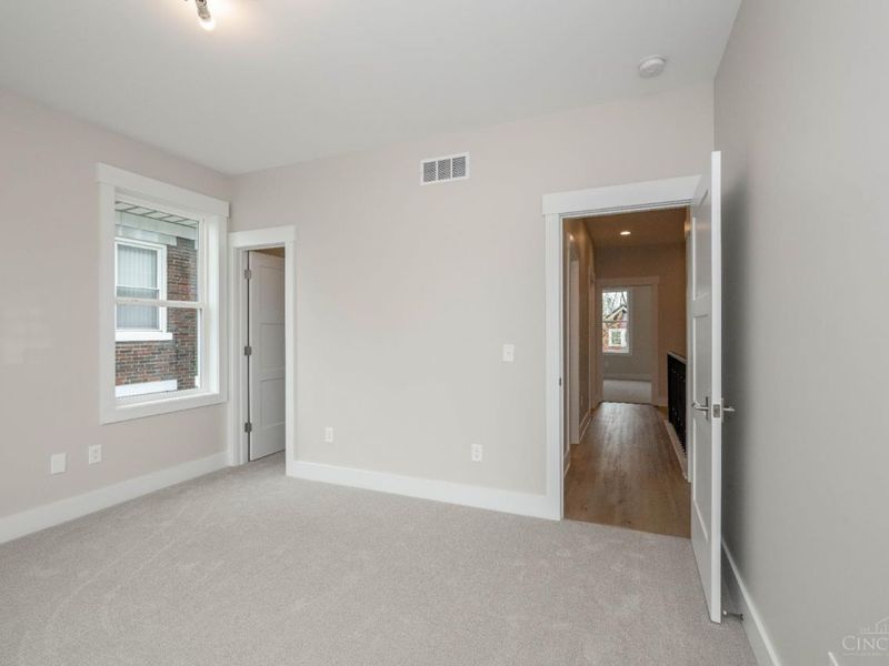3217 Gilbert Avenue, Cincinnati, OH 45207 Photo 22