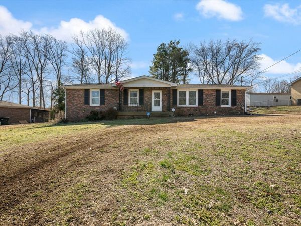 208 Bass Dr, Mount Juliet, TN 37122