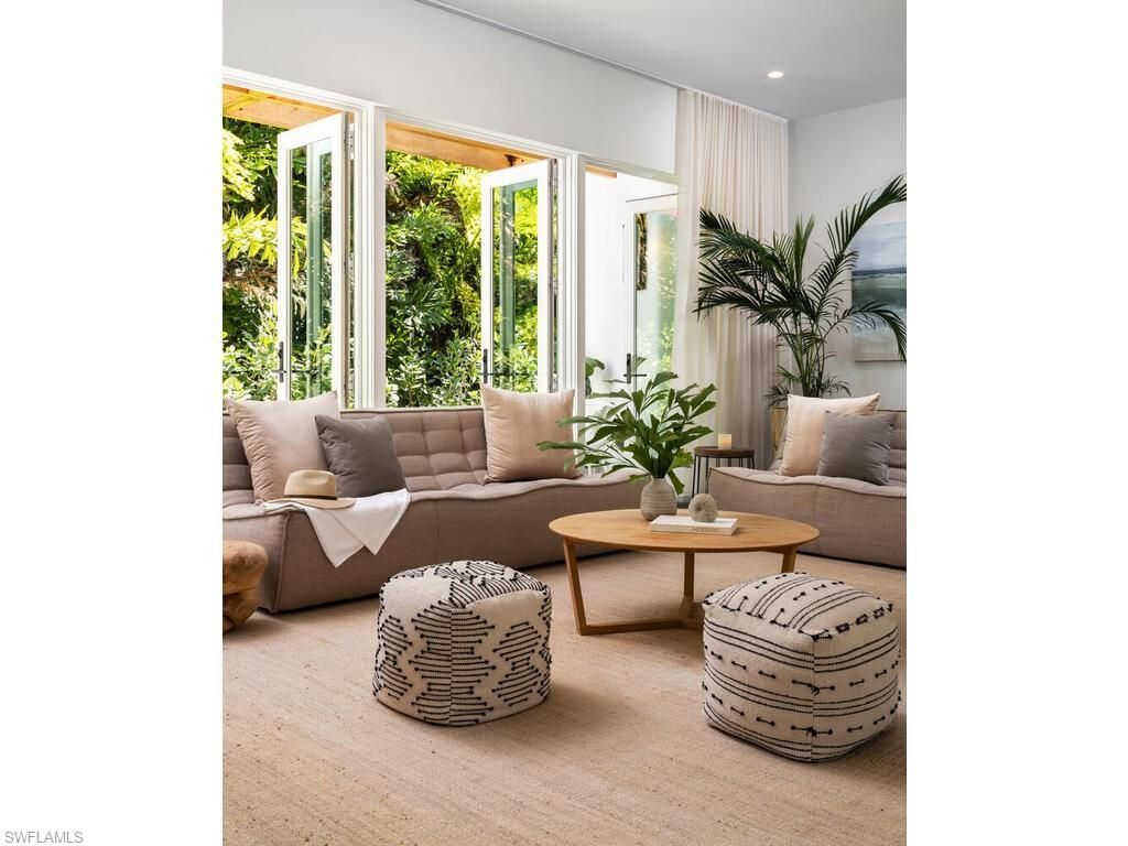 14 Sabre Ln , Naples, FL 34102 Photo