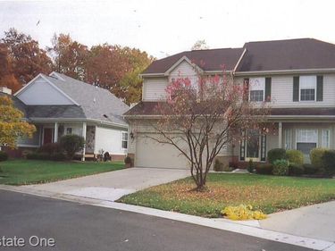 41719 Sleepy Hollow Drive, Novi, MI 48377