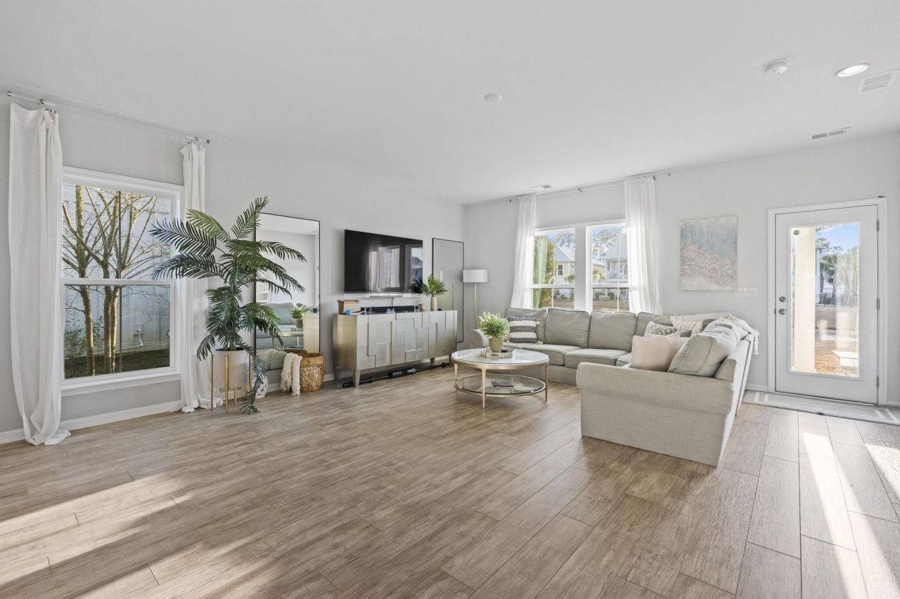 519 Chanted Dr. Photo 31