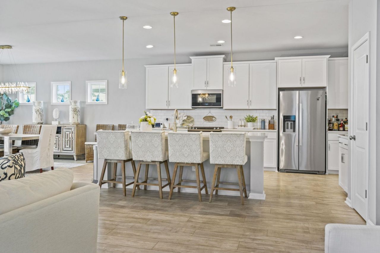 519 Chanted Dr. Photo 5