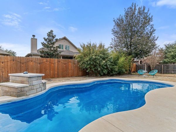 347 Serene Hollow LN, Buda, TX 78610