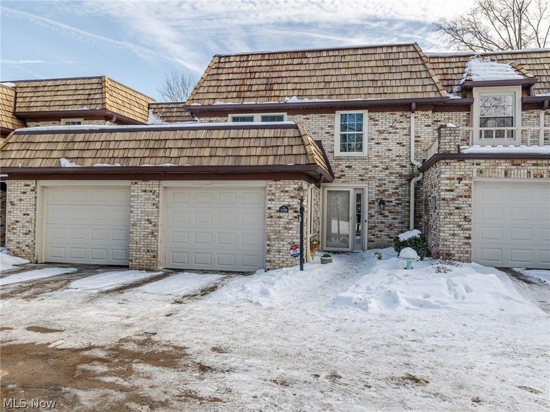 1139 Harwich Court, Rocky River, OH 44116 Photo 1